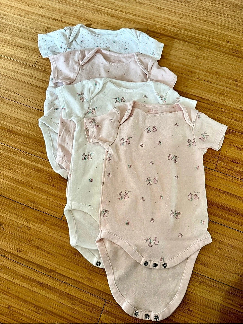 next baby uk Bunny & Floral Print Short Sleeve Organic cotton Bodysuits 4-Pack B
